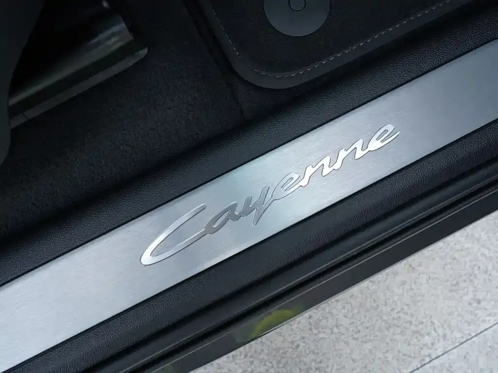 Porsche Cayenne 2025 из CN, фото 8