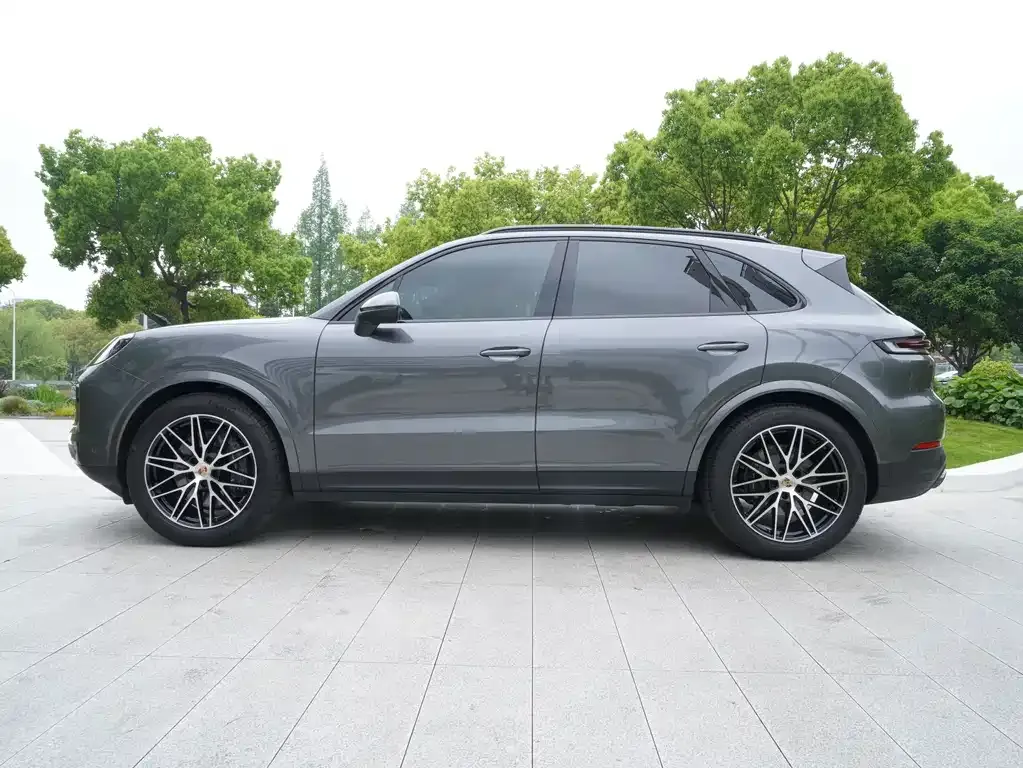 Porsche Cayenne 2025 из CN, фото 2