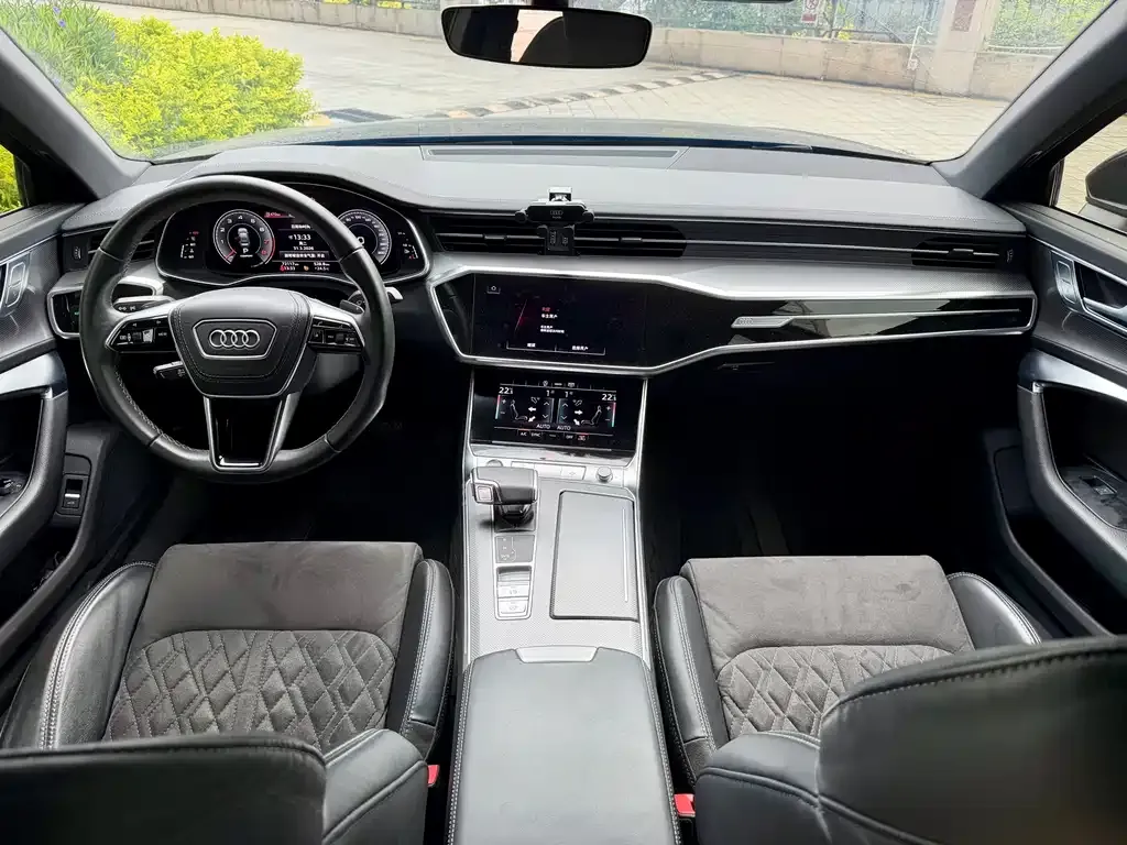 Audi A6L 2023 из CN, фото 3