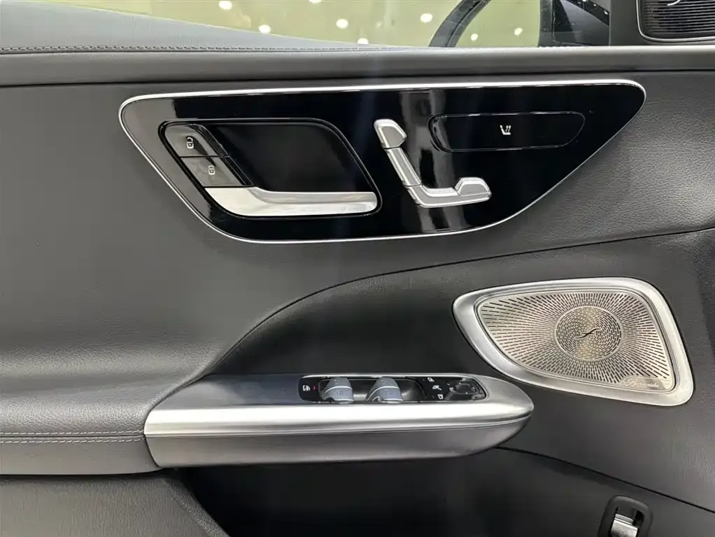 Mercedes-Benz C-Class 2024 из CN, фото 4