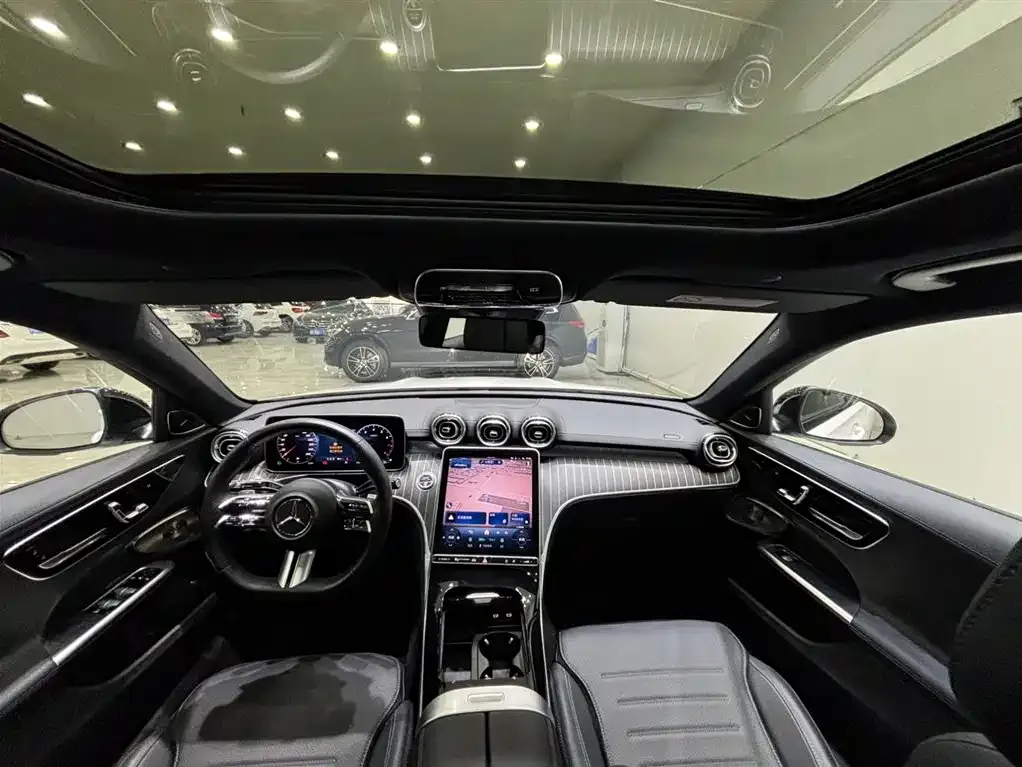 Mercedes-Benz C-Class 2024 из CN, фото 2