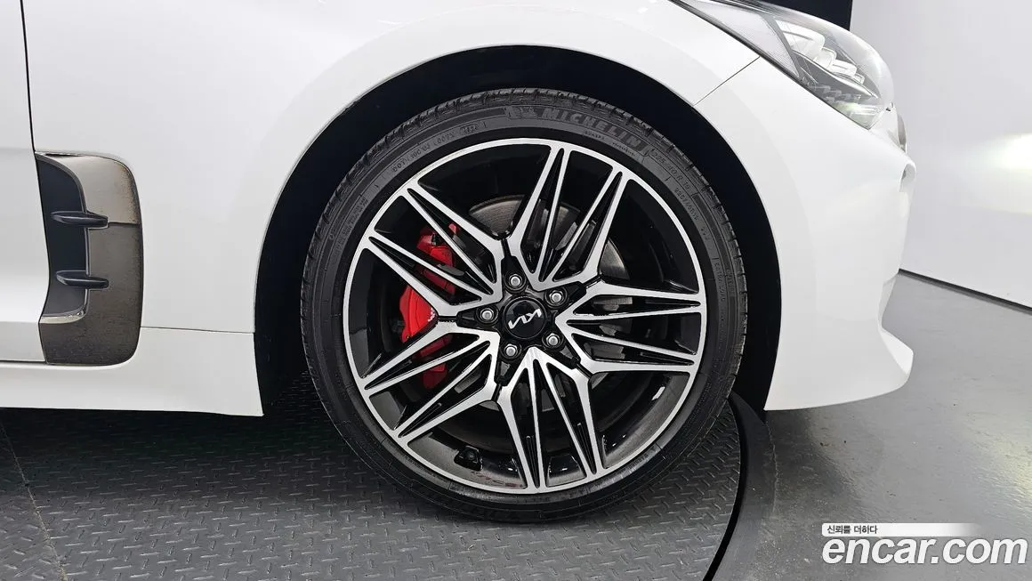 Kia Stinger 2023 из KR, фото 9