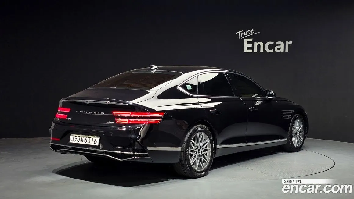 Genesis G80 — фото 2
