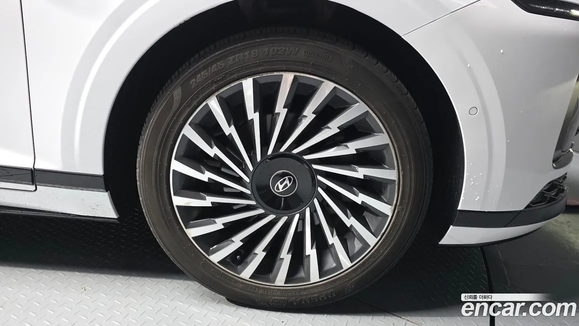 Hyundai Grandeur — фото 10