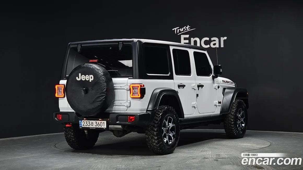 Jeep Wrangler — фото 5