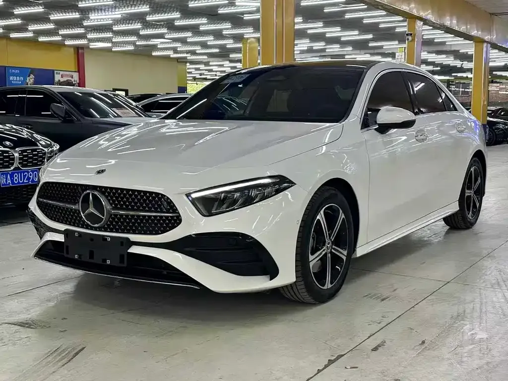 Mercedes-Benz A-Class — фото 1