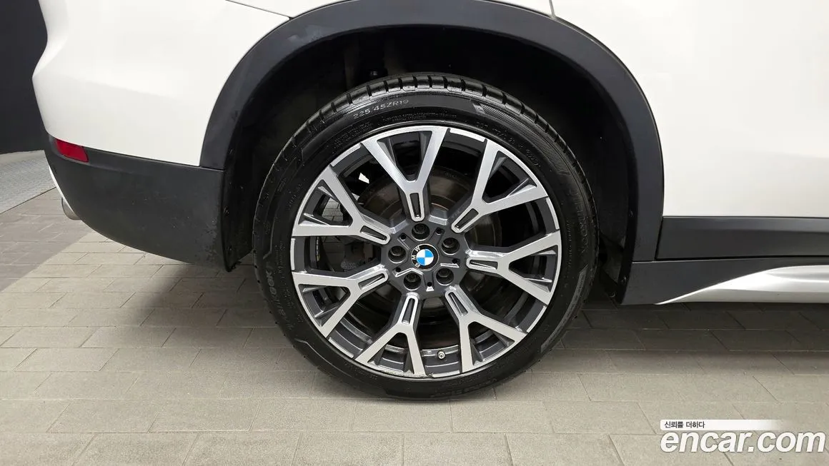 BMW X1 2022 из KR, фото 9