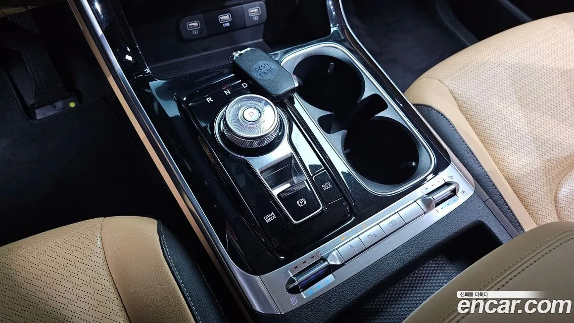 Kia Carnival 2023 из KR, фото 9