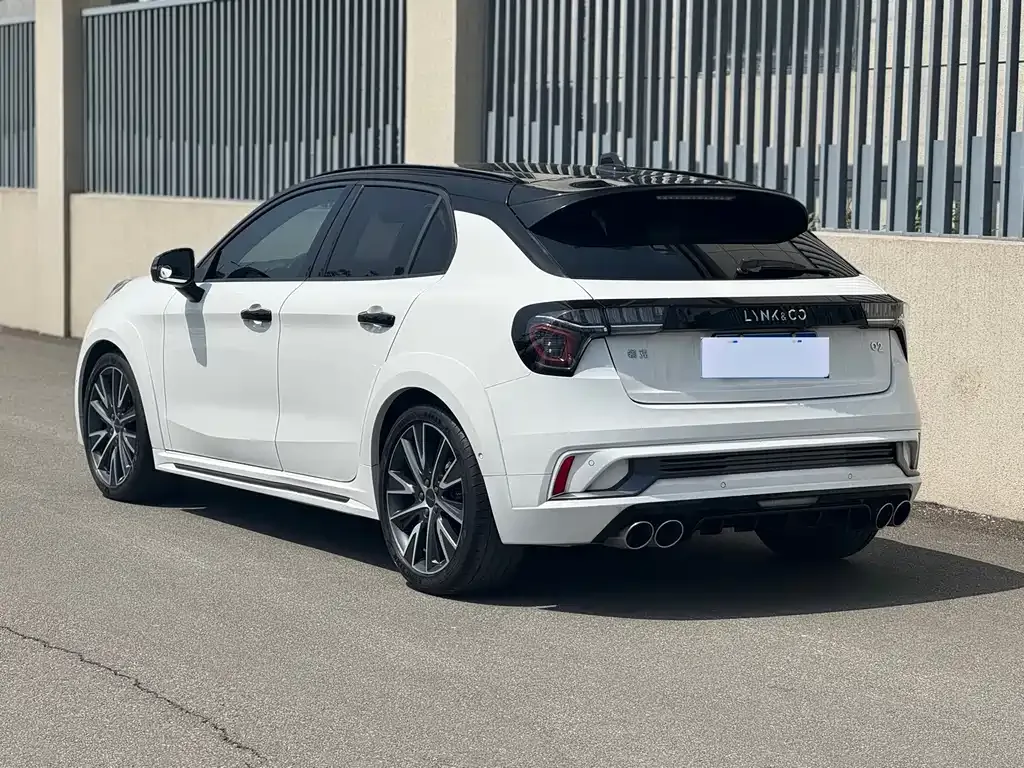 Lynk & Co 02 Hatchback 2023 из CN, фото 6