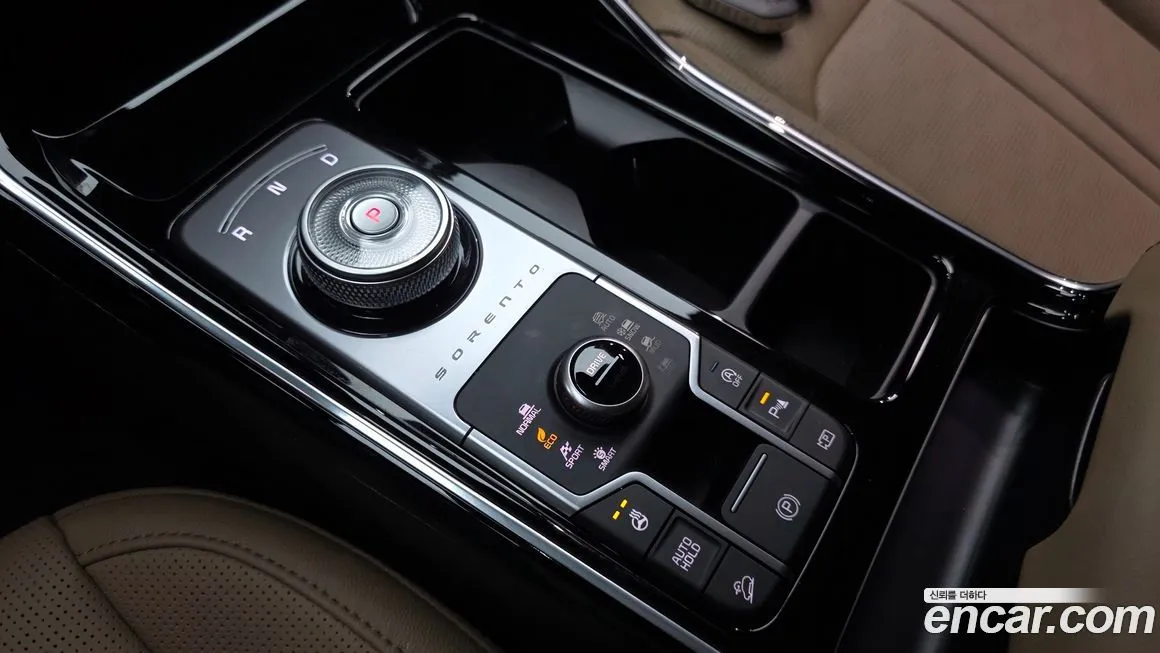 Kia Sorento — фото 7