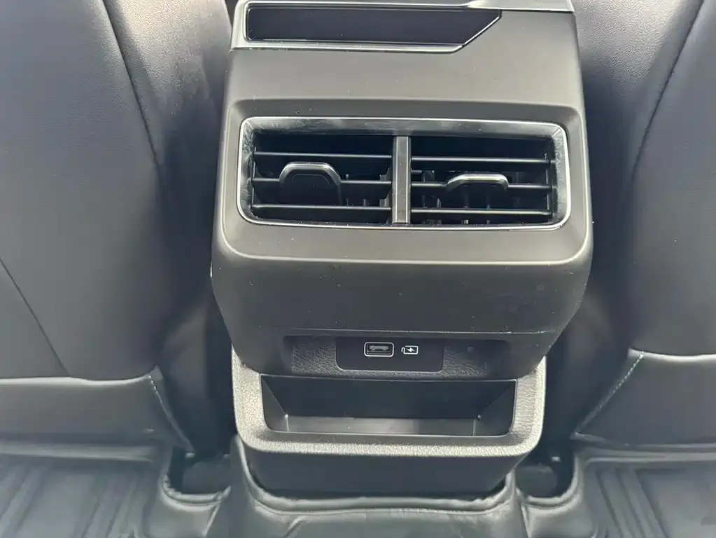 Geely Xingrui — фото 10