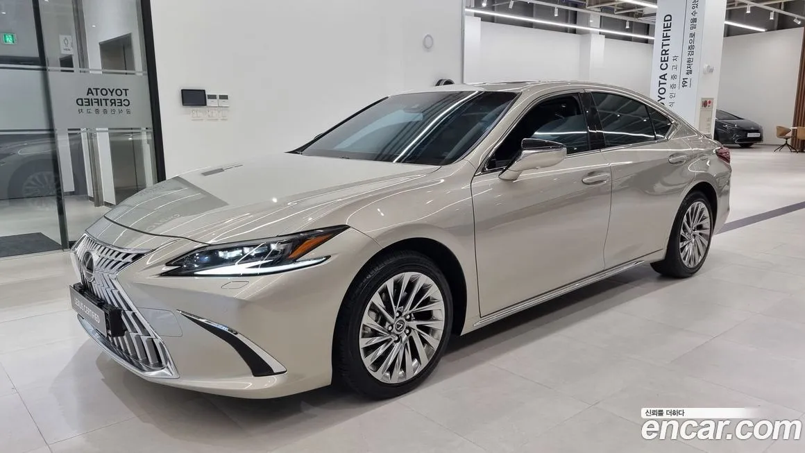 Lexus ES 2026 из KR, фото 1