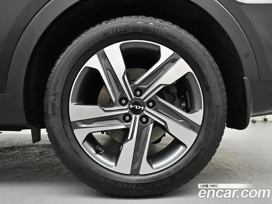 Kia Sorento — фото 8