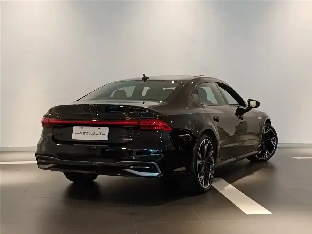 Audi A7L 2025 из CN, фото 6