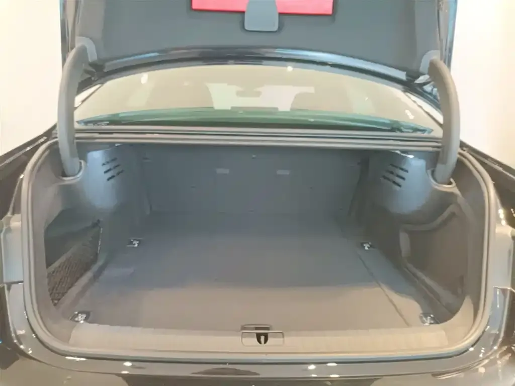 Audi A7L 2025 из CN, фото 3