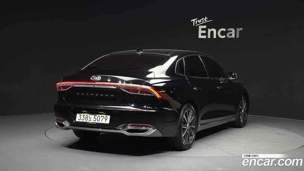 Hyundai Grandeur 2022 из KR, фото 2