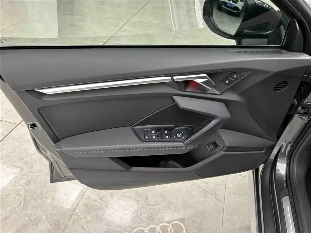 Audi A3 2023 из CN, фото 9