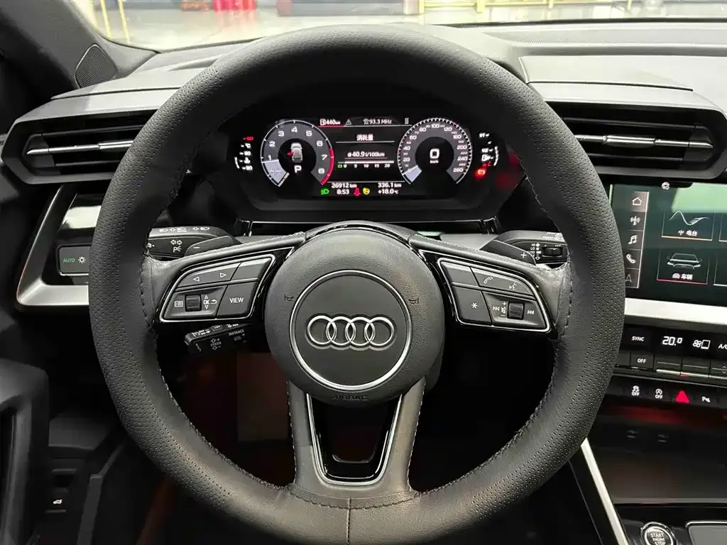 Audi A3 2023 из CN, фото 5