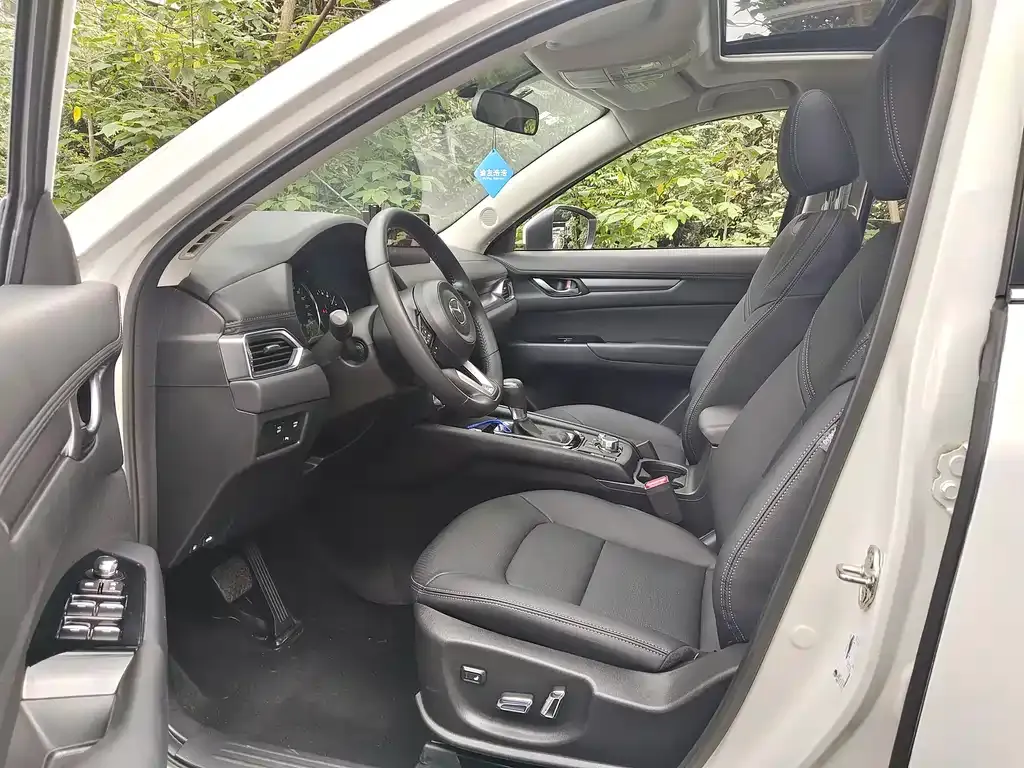 Mazda CX-5 2023 из CN, фото 4