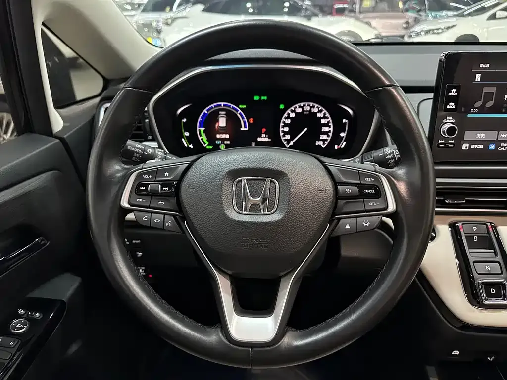Honda Elysion 2024 из CN, фото 3