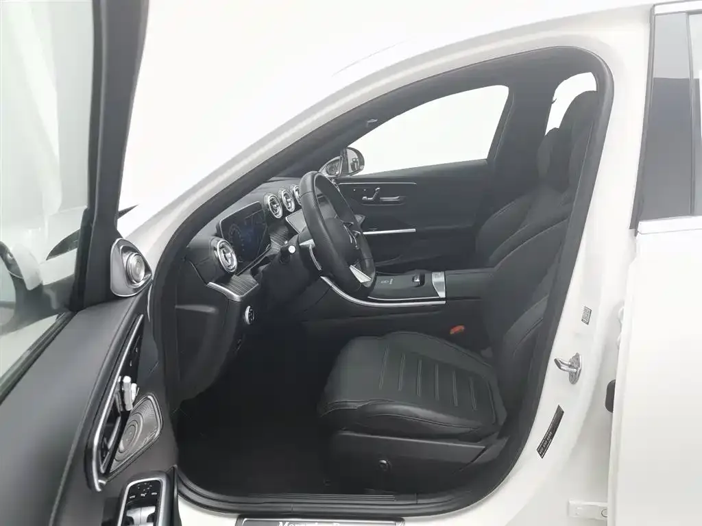 Mercedes-Benz C-Class 2023 из CN, фото 9