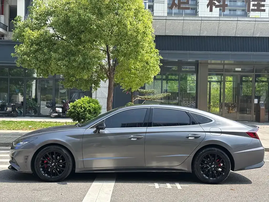 Hyundai Sonata 2022 из CN, фото 8