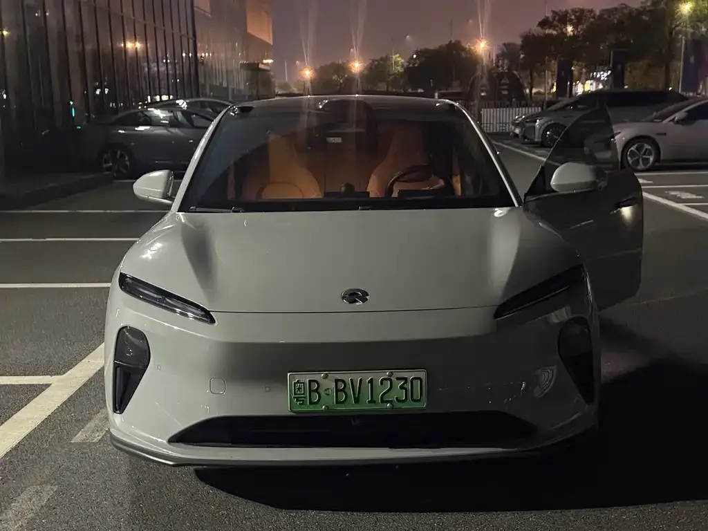 NIO ET5T 2023 из CN, фото 5