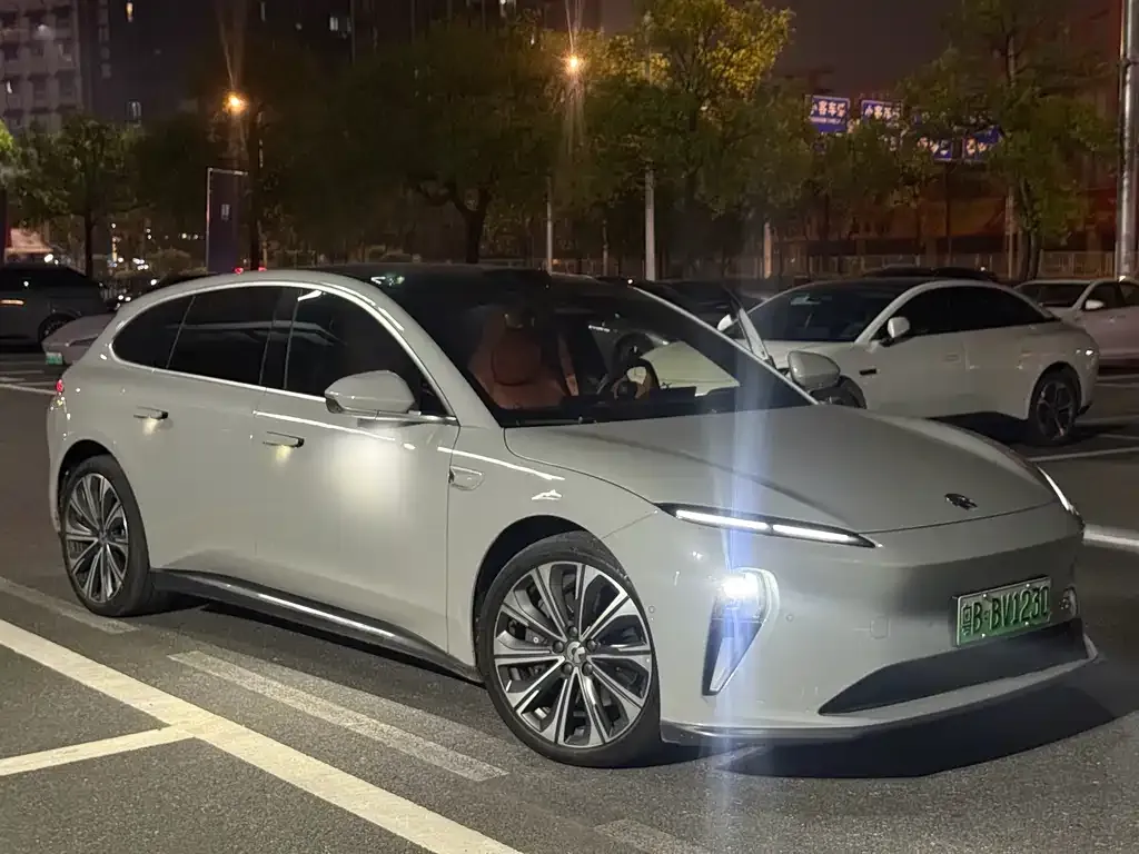 NIO ET5T 2023 из CN, фото 8