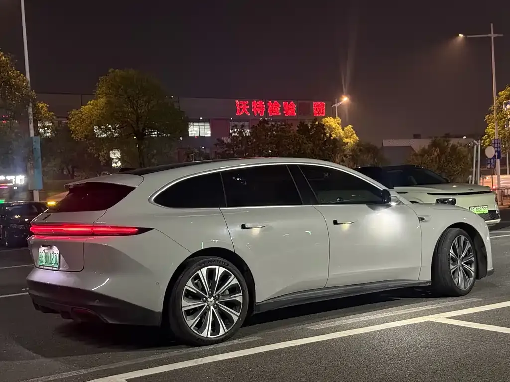 NIO ET5T 2023 из CN, фото 3