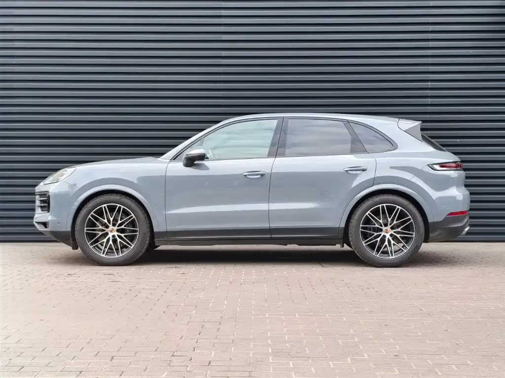 Porsche Cayenne 2025 из CN, фото 9