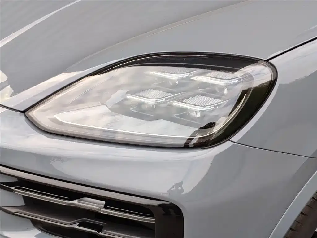 Porsche Cayenne 2025 из CN, фото 2
