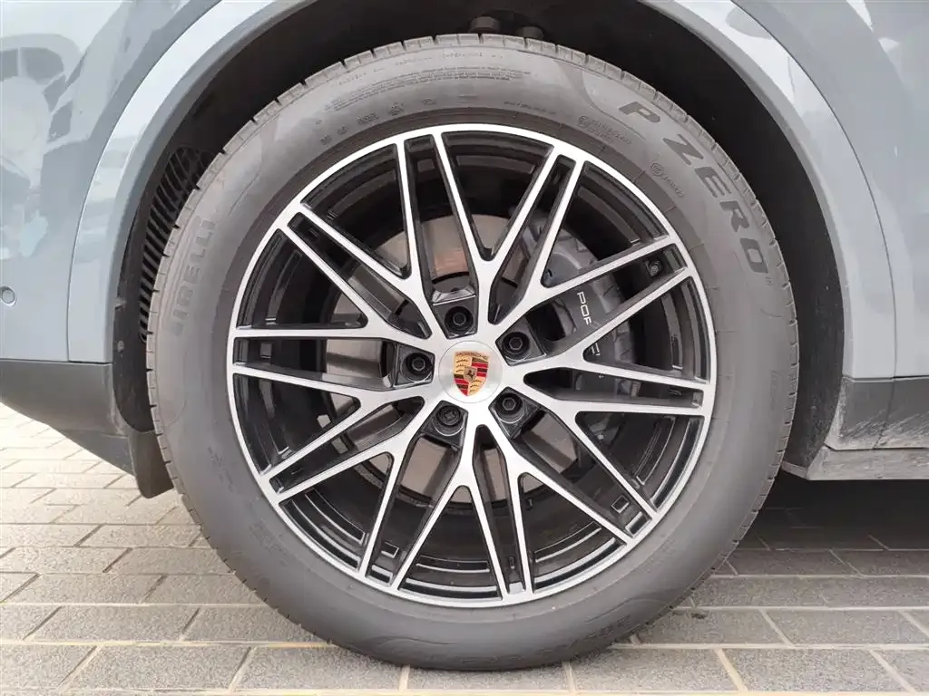 Porsche Cayenne 2025 из CN, фото 6