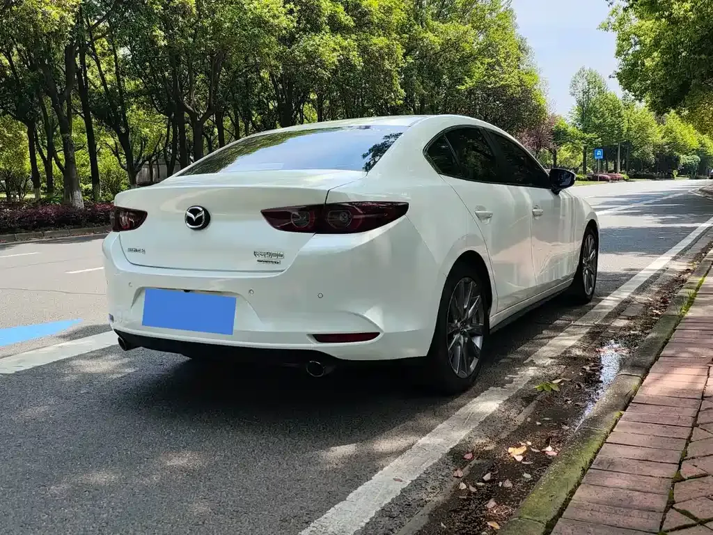 Mazda 3 Axela 2022 из CN, фото 9