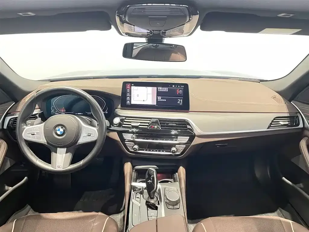 BMW 5 Series 2025 из CN, фото 6
