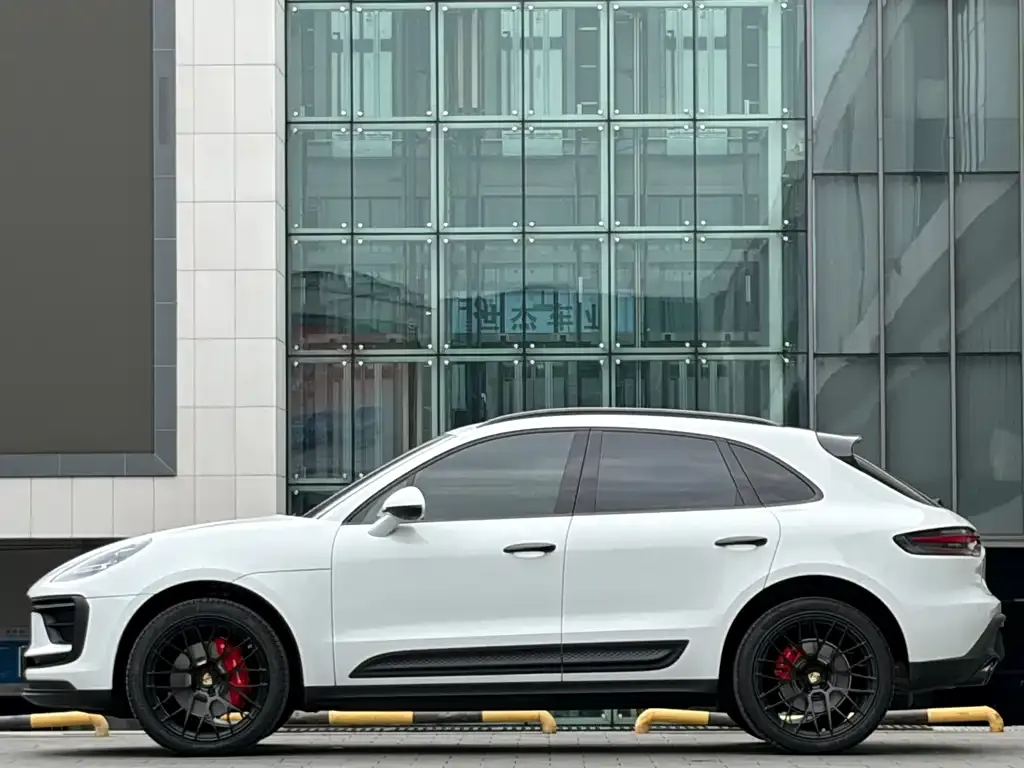 Porsche Macan 2022 из CN, фото 8