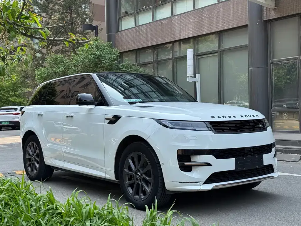 Land Rover Sport 2023 из CN, фото 2