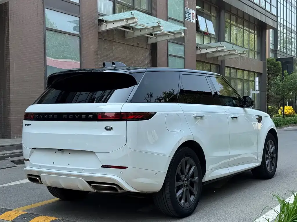 Land Rover Sport 2023 из CN, фото 9