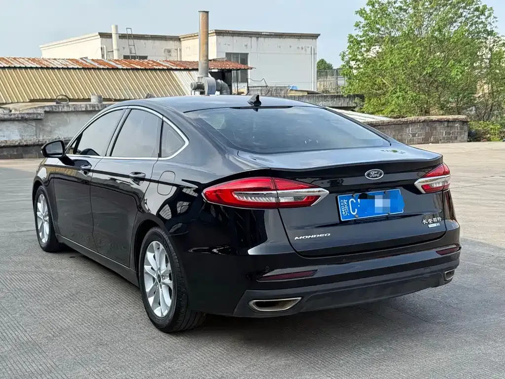 Ford Mondeo 2021 из CN, фото 6