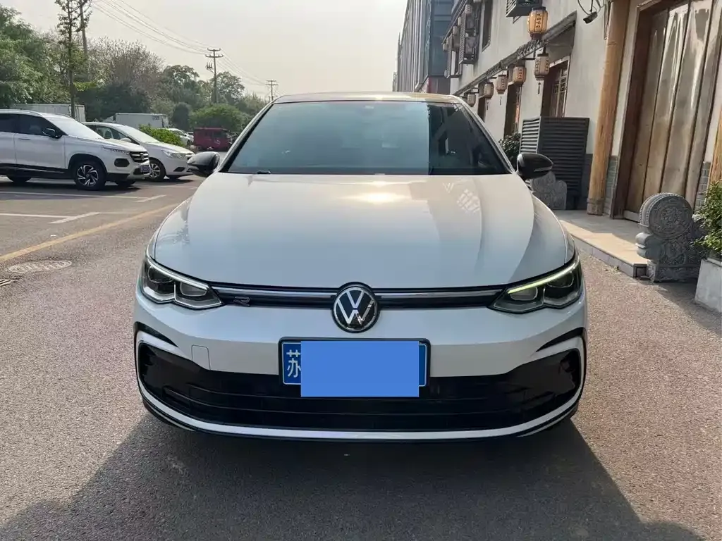 Volkswagen Golf 2022 из CN, фото 6