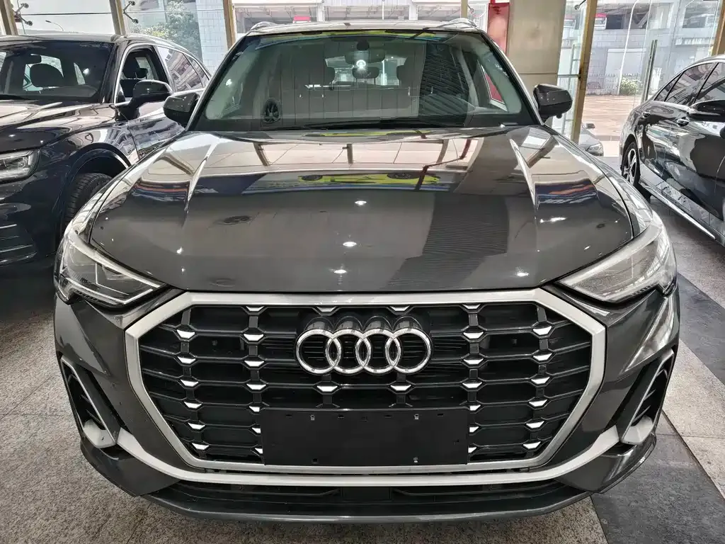 Audi Q3 2022 из CN, фото 2