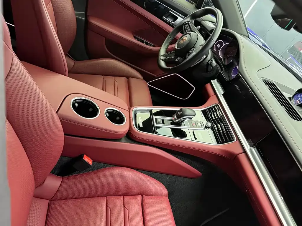 Porsche Panamera — фото 10
