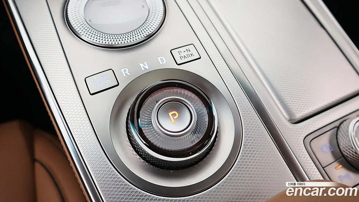 Genesis GV80 — фото 8