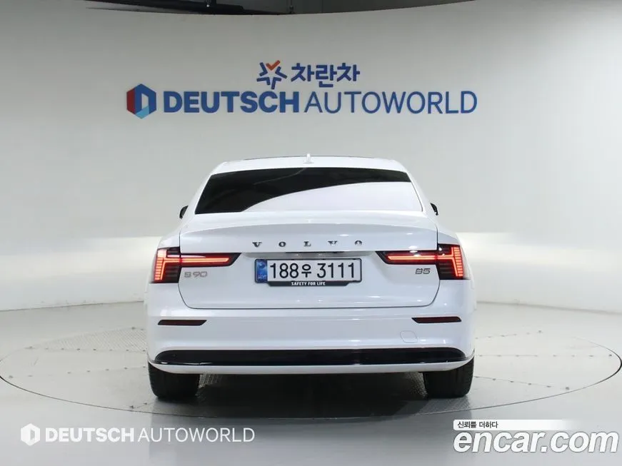 Volvo S90 2026 из KR, фото 4