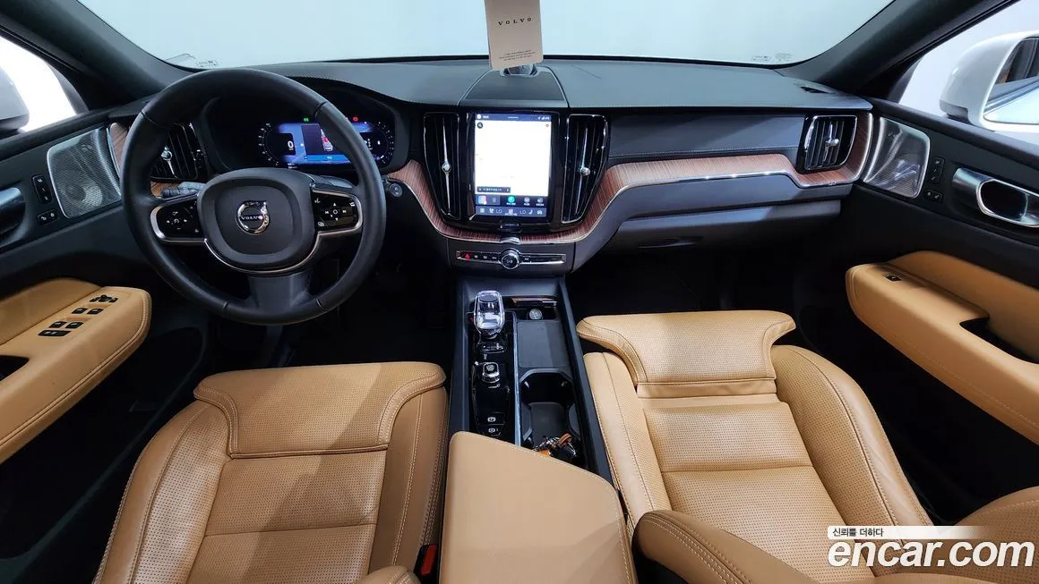 Volvo XC60 2025 из KR, фото 10