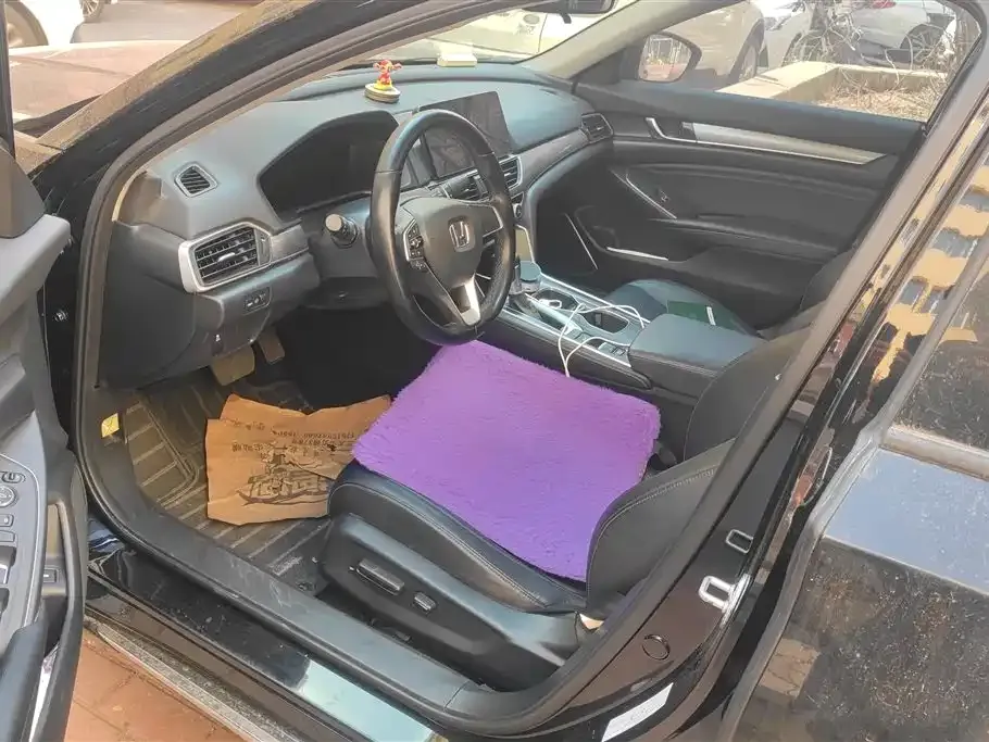 Honda Accord 2023 из CN, фото 7