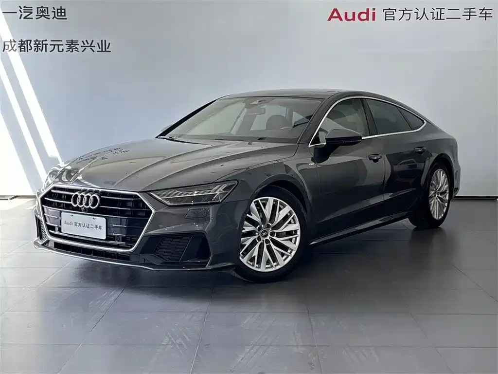 Audi A7 — фото 1