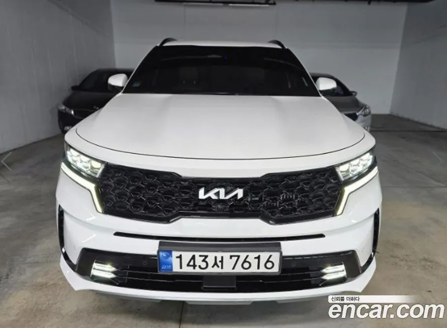 Kia Sorento — фото 1