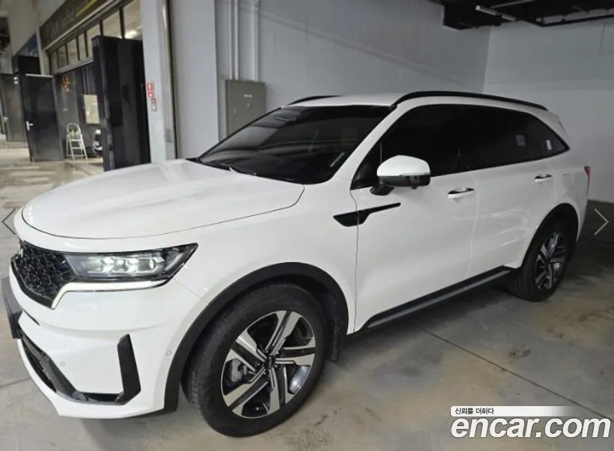 Kia Sorento — фото 10