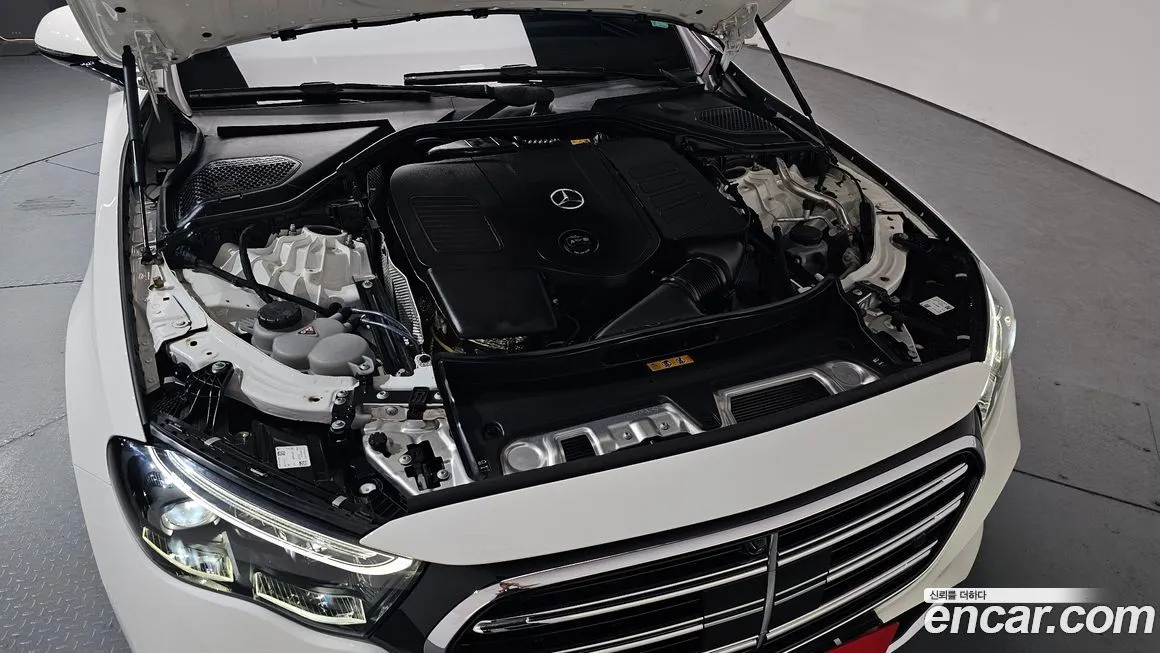 Mercedes-Benz E-Class 2024 из KR, фото 10