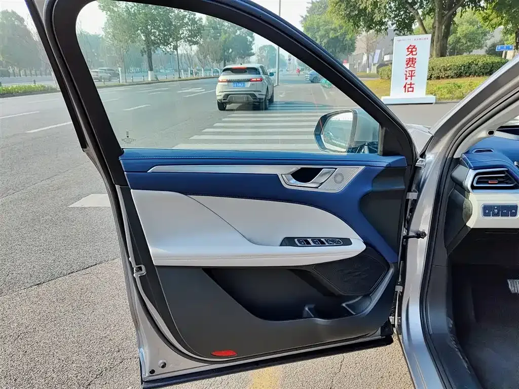Wey Macchiato DHT-PHEV 2023 из CN, фото 10